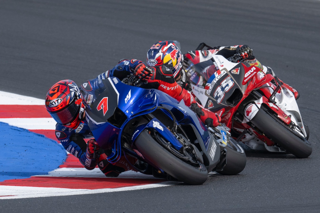 MotoGP, Yamaha, Kelar Balap Fernandez Curhat Soal Motor MotoGP V4 Yamaha Belum Nyaman!