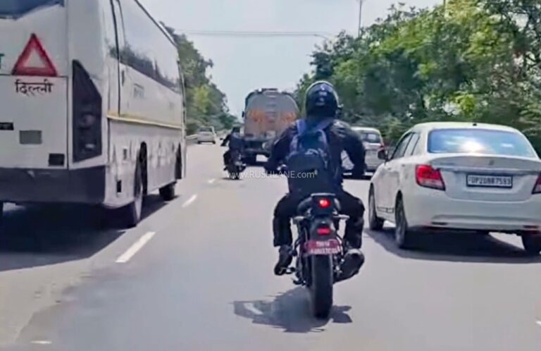 Yamaha XSR 155 Berkamuflase Terciduk Sedang Tes Jalan, Ada Part Baru