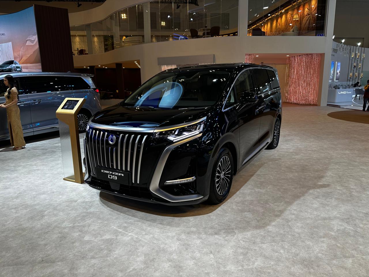 Penjualan MPV Mewah di Indonesia Agustus 2025, Ini Dia Rajanya