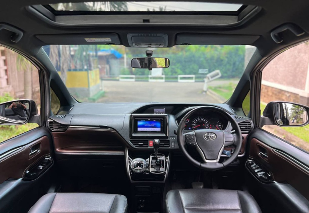 Gak Nyangka Harga Toyota Voxy 2019 Dijual Rp 280 Juta, Masih Bisa Nego