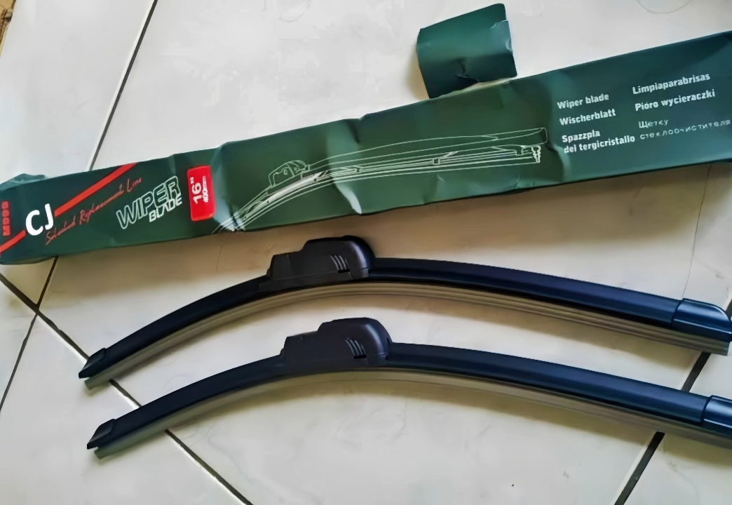 Kapan Waktu Ideal Ganti Karet Wiper Mobil? Ini Jadwal Rekomendasinya