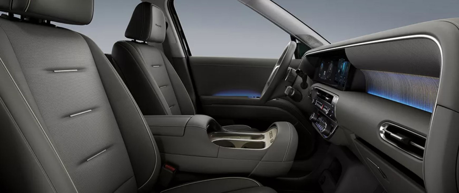 Hyundai Palisade Serba Putih Ini Hanya Ada 500 Unit, Jarak 100 Km Cuma Butuh 8,1 Liter Bensin