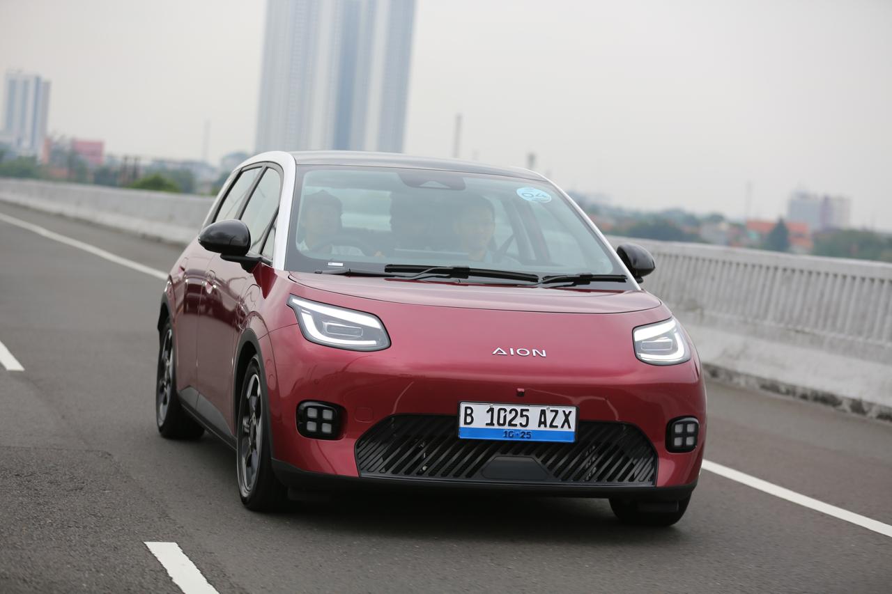 Dua Keunggulan AION UT Kalau Dipakai Jarak Jauh, Bikin Kamu Tenang