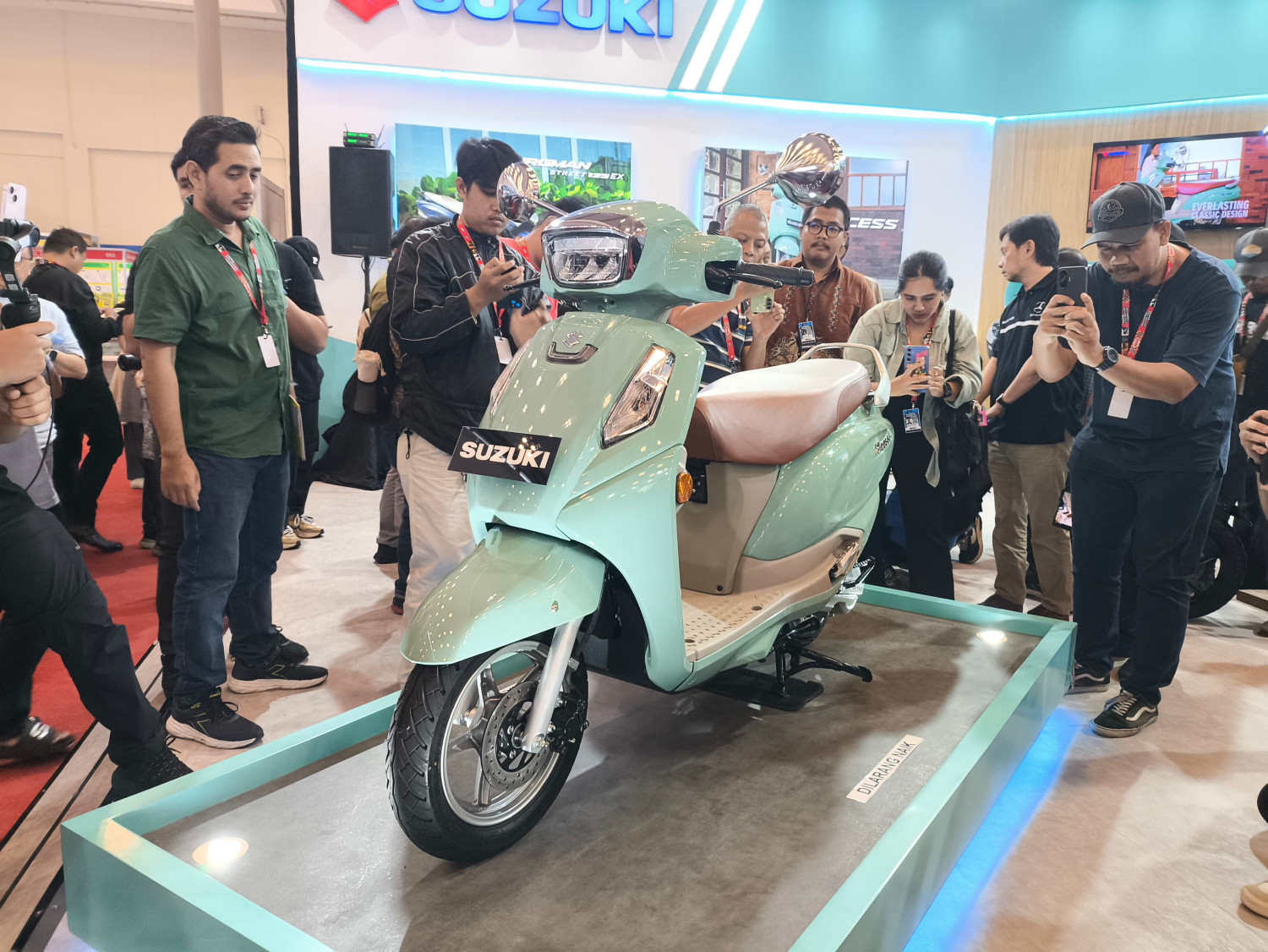 Suzuki , Kenapa Suzuki Tak Bawa Access 125 Varian Tertinggi ke Indonesia? Ini Penjelasannya