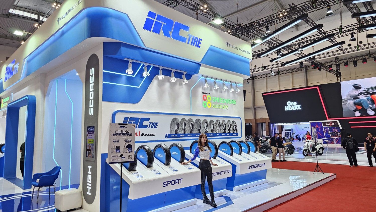 IRC Tire Hadir di IMOS 2025, Bawa Line Up Ban Lengkap dan Promo Menarik