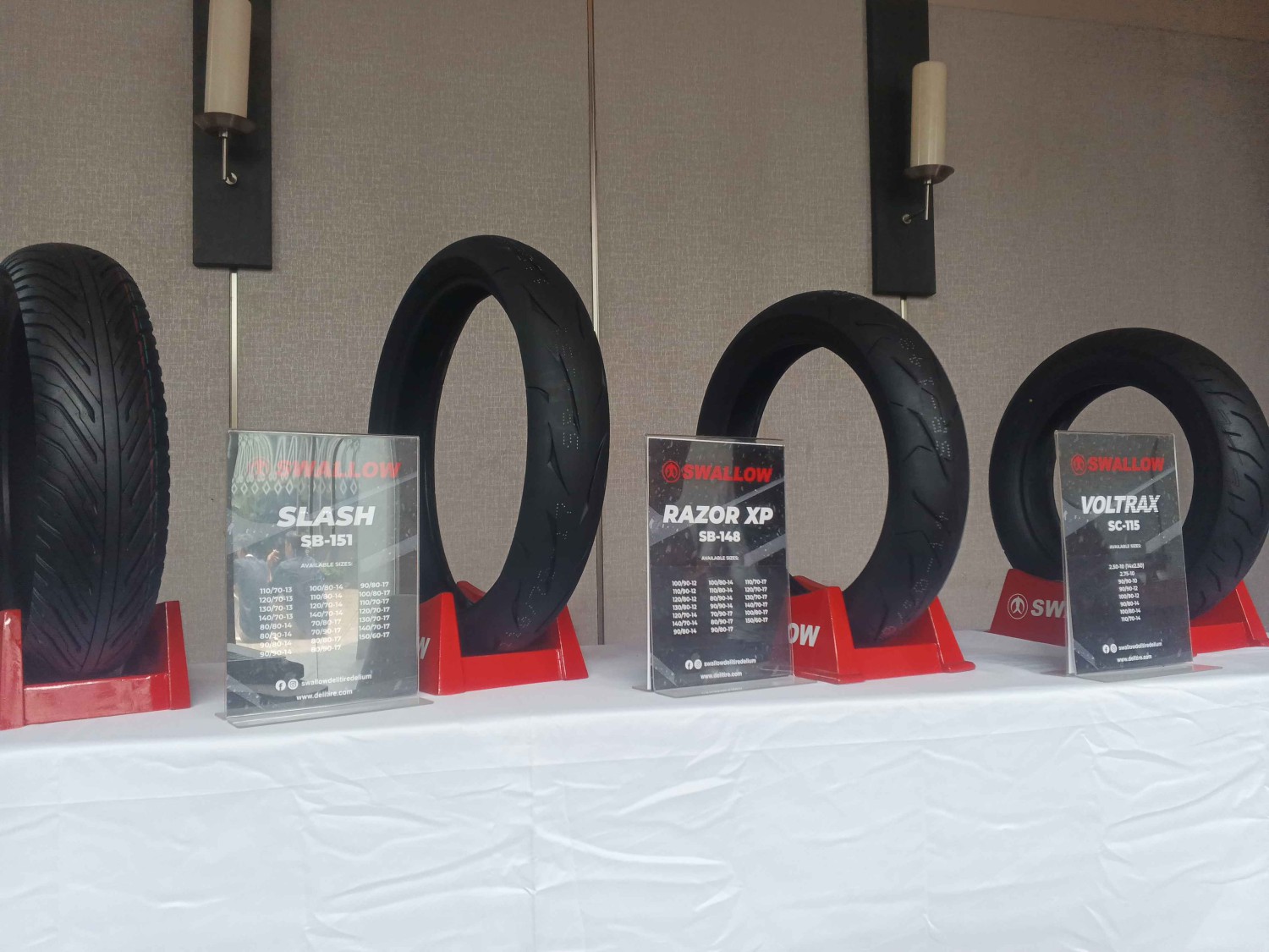 Launching di IMOS 2025, Ban Swallow Power Storm XP Tahan Pakai 10.000 Km