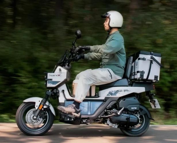 Tampangnya Anti Mainstream, Skutik Baru Honda Ini Juga Irit BBM