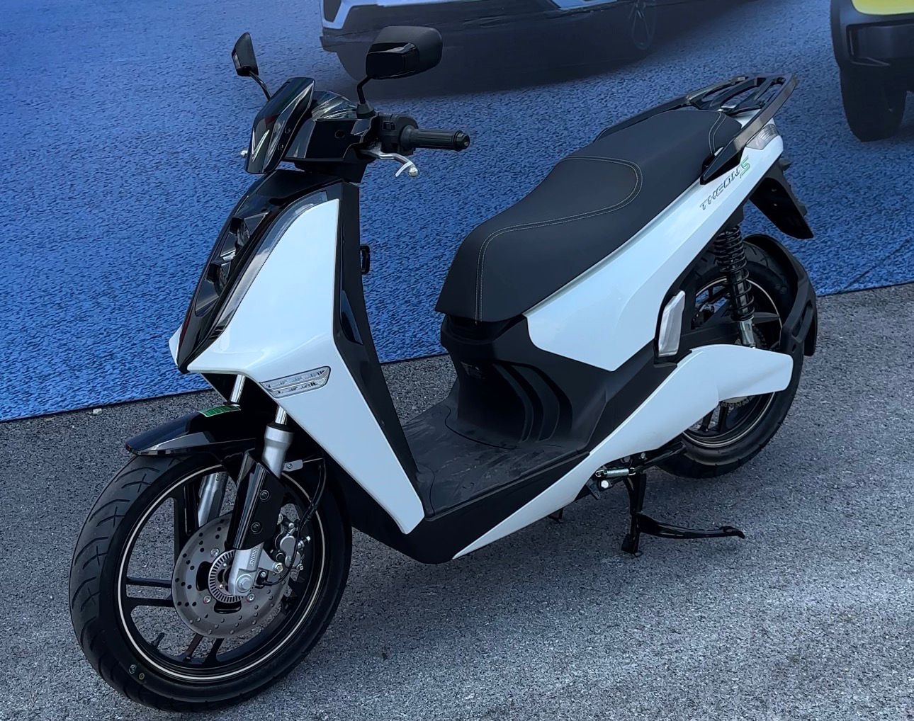 Motor Listrik VinFast Bakal Dijual di Indonesia, Jarak Tempuh Bisa 262 km