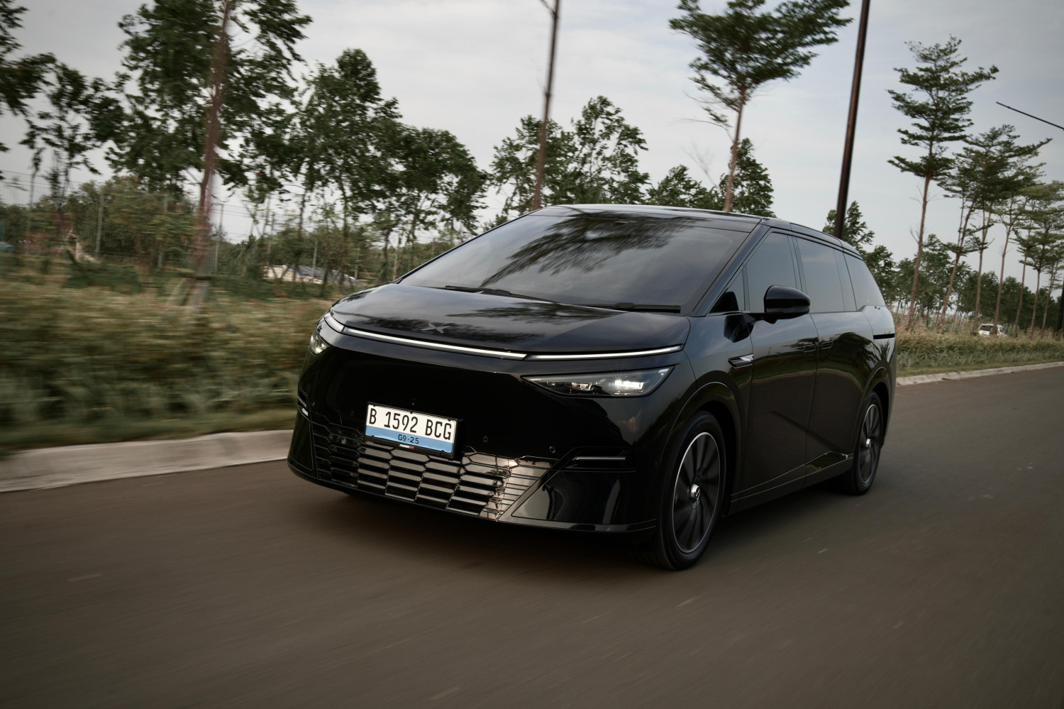 Ini Alasan XPENG X9 Cocok Sebagai Mobil Listrik Untuk Perjalanan Jauh