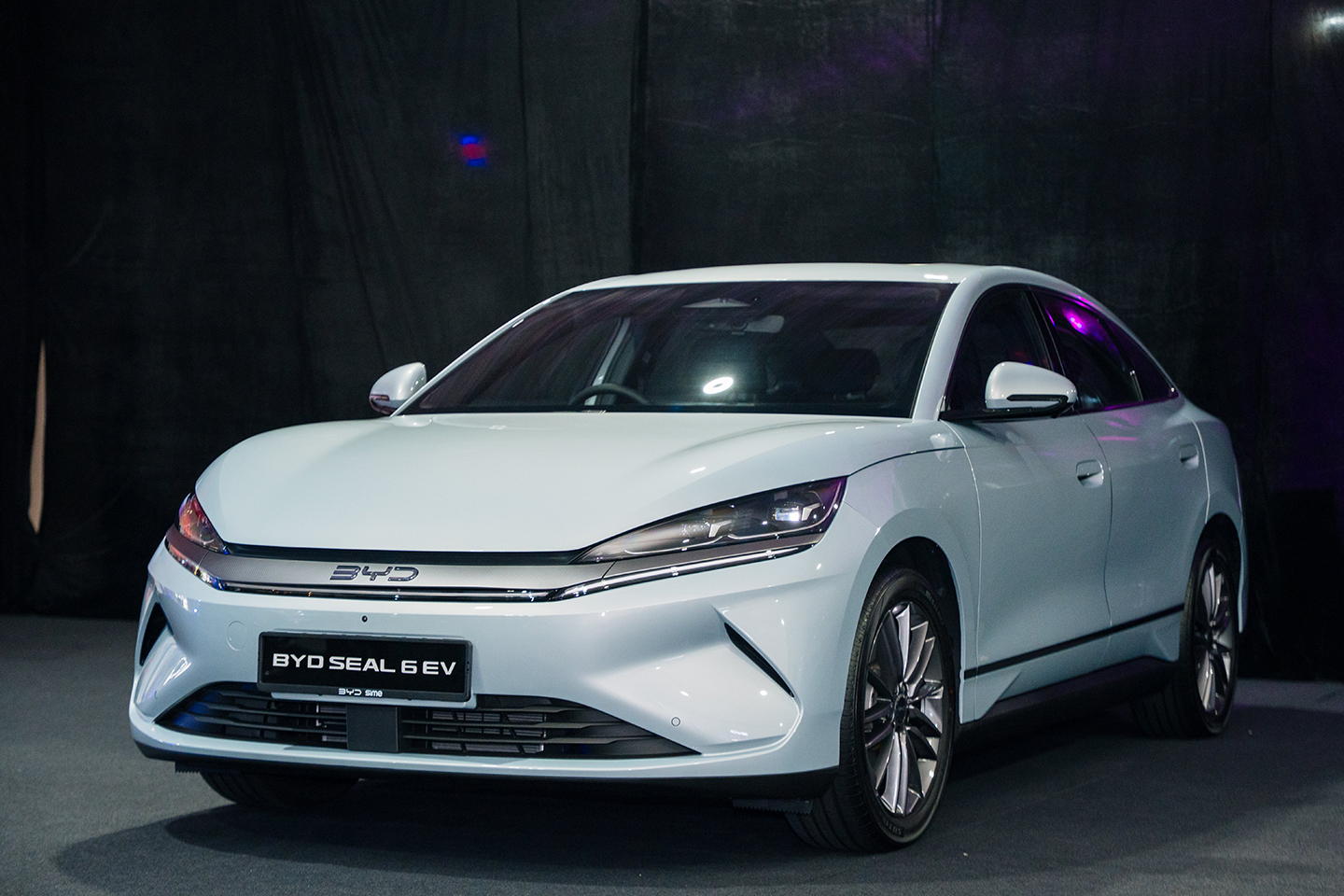 Kalau BYD Seal 6 EV Masuk Indonesia, Bakal Banyak yang Minder Nih