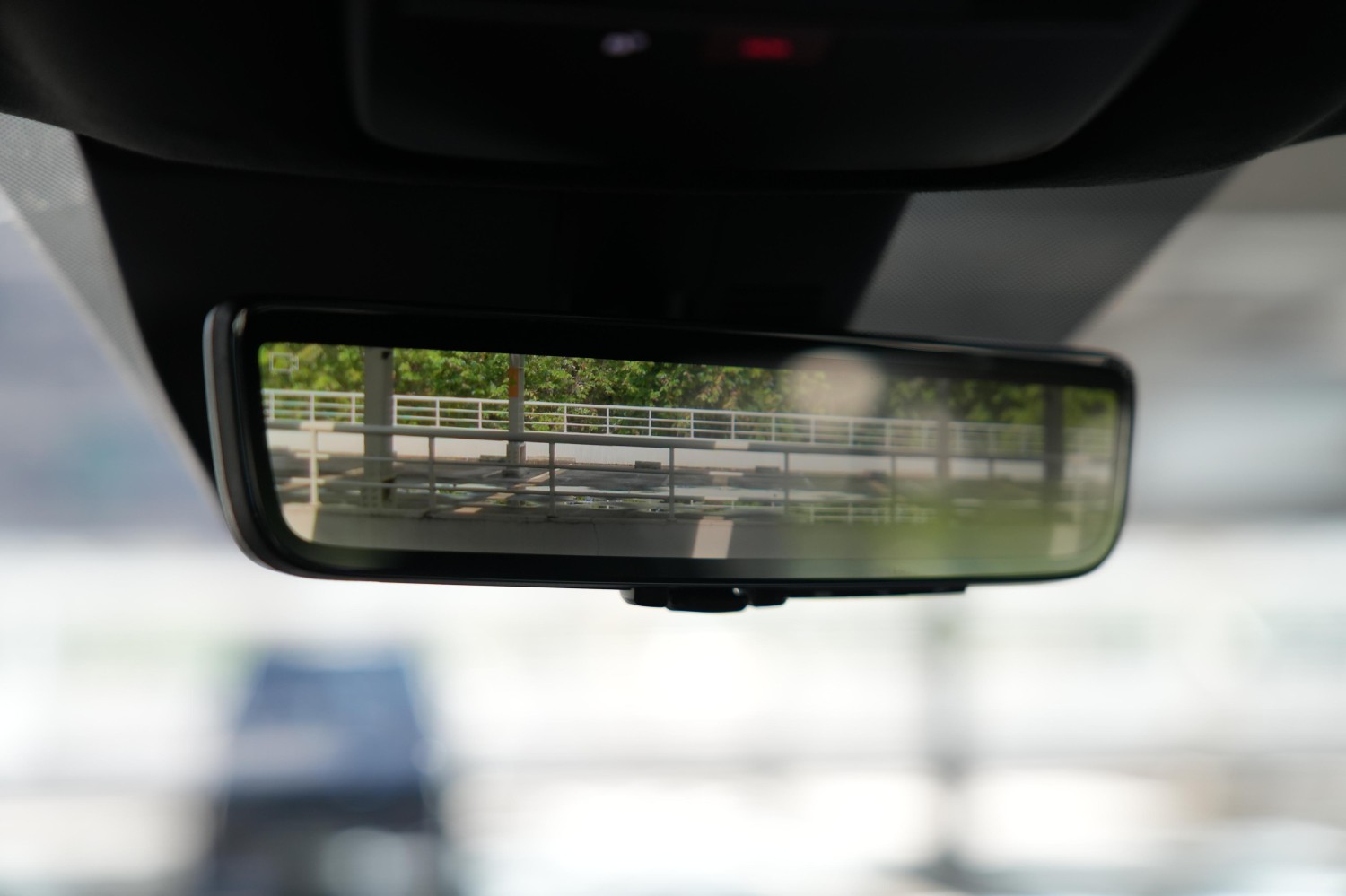 Spion Tengah Hyundai Palisade Hybrid Canggih, Siasati Bodi Bongsor