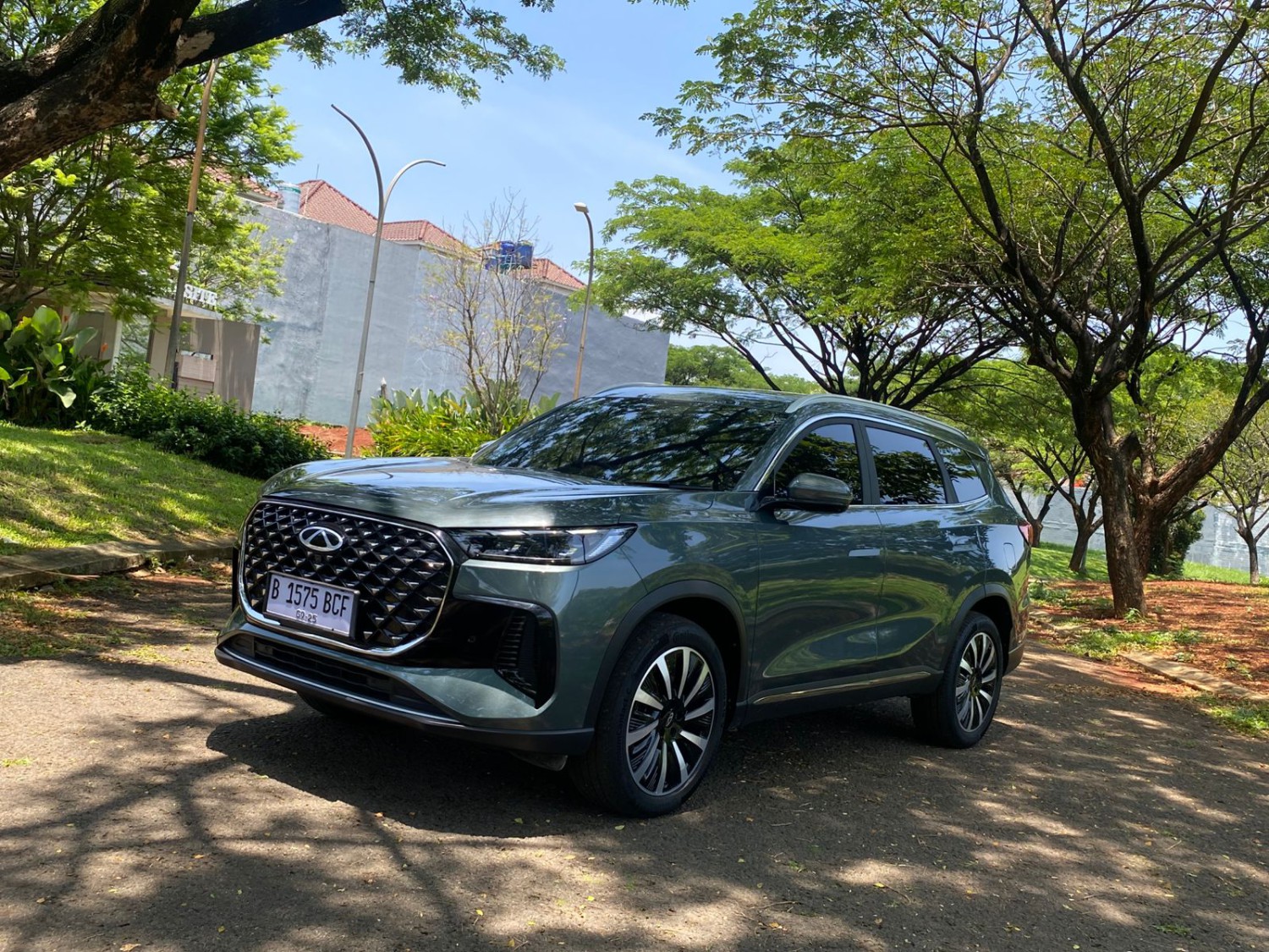 Pasar Mobil PHEV Februari 2026 Naik, Chery Paling Banyak Terjual