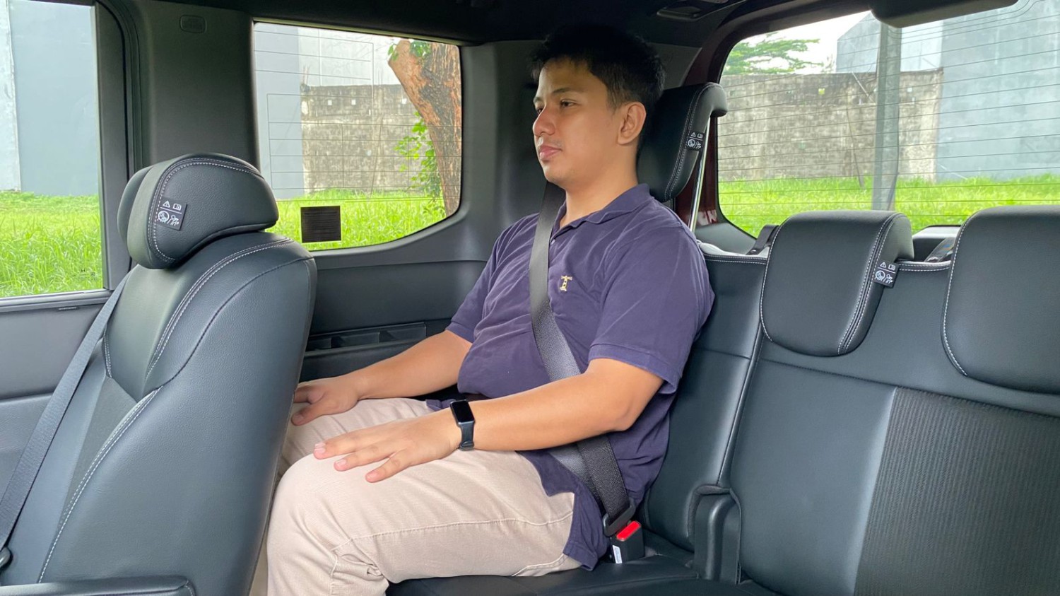 Begini Rasanya Duduk Di Jok Paling Belakang Honda Step WGN Hybrid