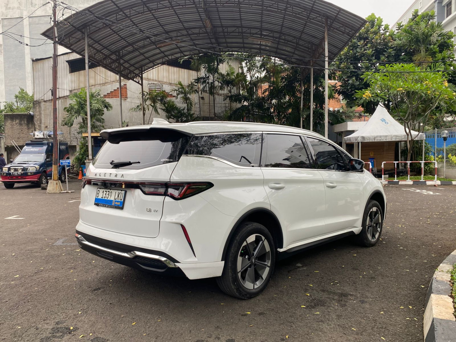 Mengintip Lagi Aletra L8, Mobil Listrik MPV Penantang BYD M6