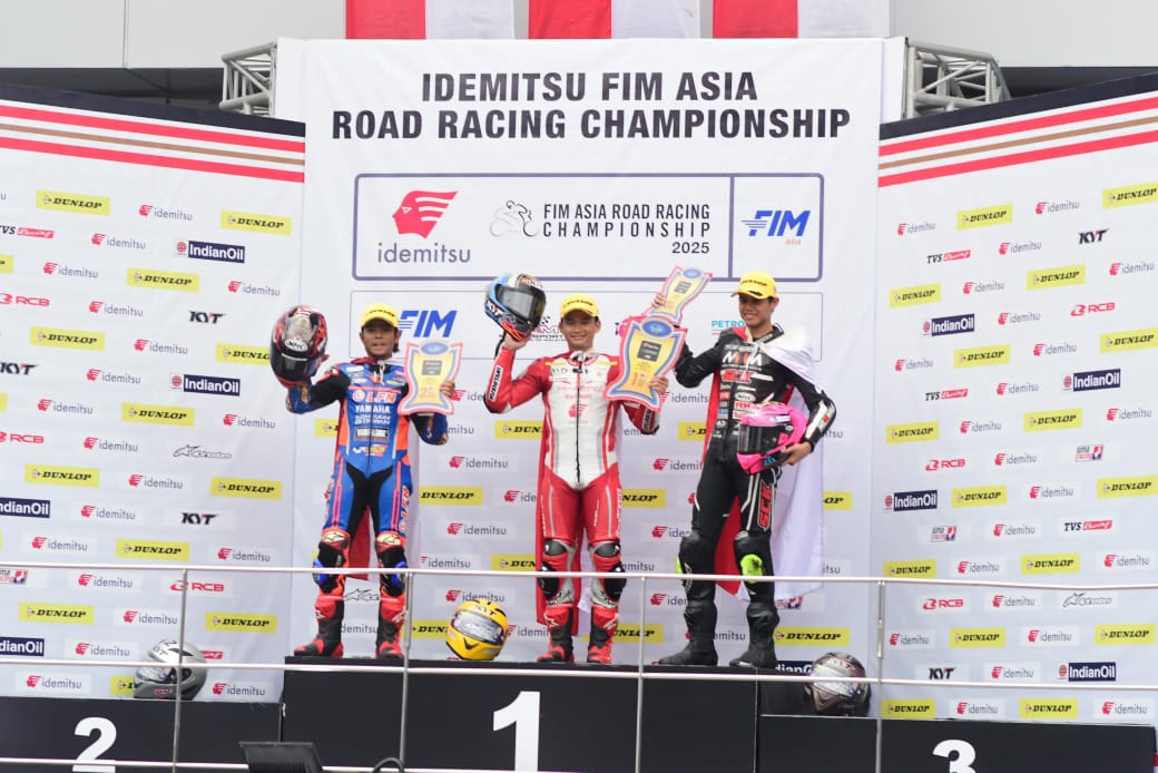 Bendera Indonesia Berkibar di Sepang Malaysia, Tiga Pembalap AHRT Naik Podium