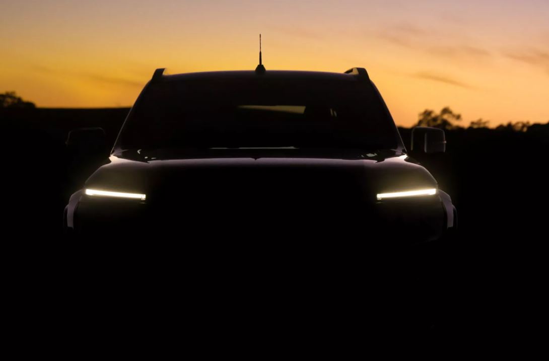 Nissan Pamer Teaser Navara Baru, Disebut Bakal Identik Mitsubishi Triton