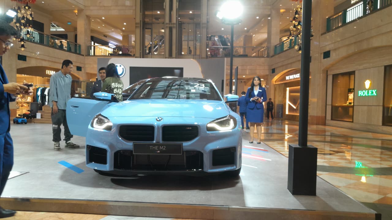 BMW Group Gelar Exhibition di Plaza Senayan, Tawarkan Mobil Baru dan Layanan Gratis