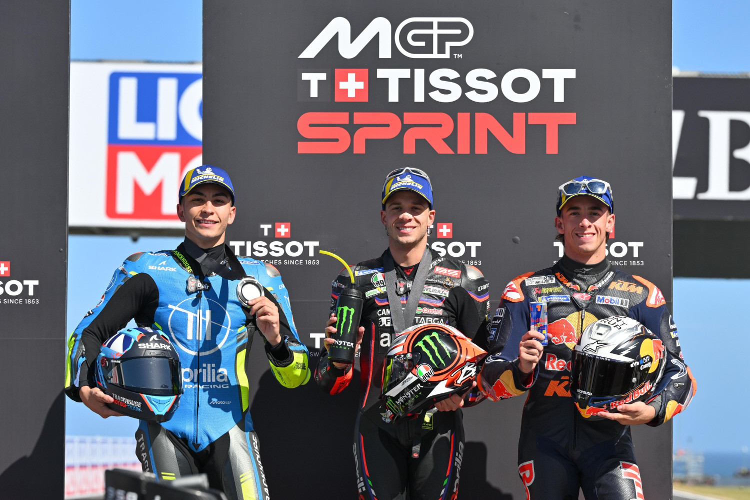 MotoGP, Bezzecchi Juara di Sprint Race MotoGP 2025 Australia, Ditabrak Burung Camar Enggak Ngaruh