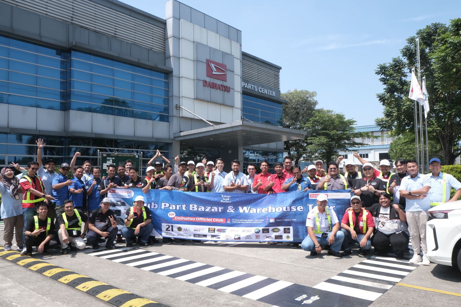 Daihatsu Edukasi Puluhan Komunitas Cara Kenali 3 Suku Cadang Asli