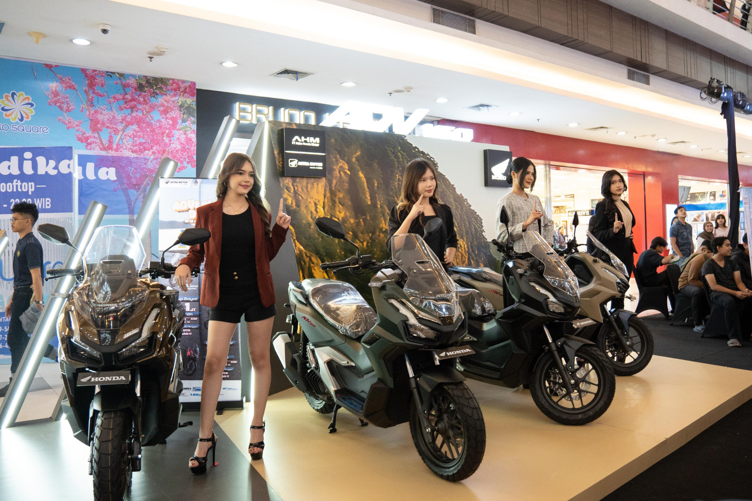 Honda, Resmi Dijual di Jateng, Ini 7 Pilihan Warna dan Tipe Honda ADV160