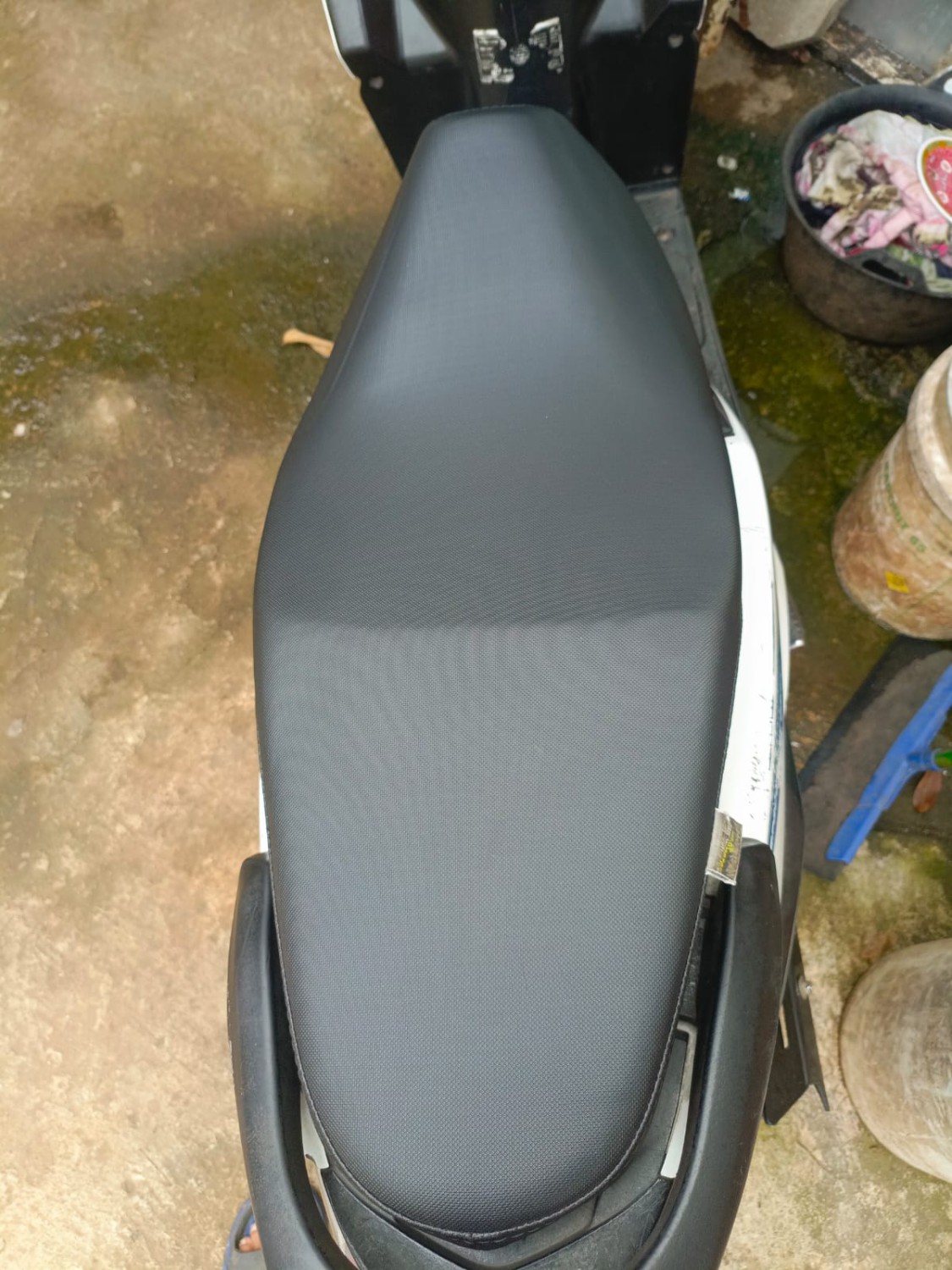 Minat Pasang Kulit Jok Anticakaran Kucing? Siapkan Biaya Segini