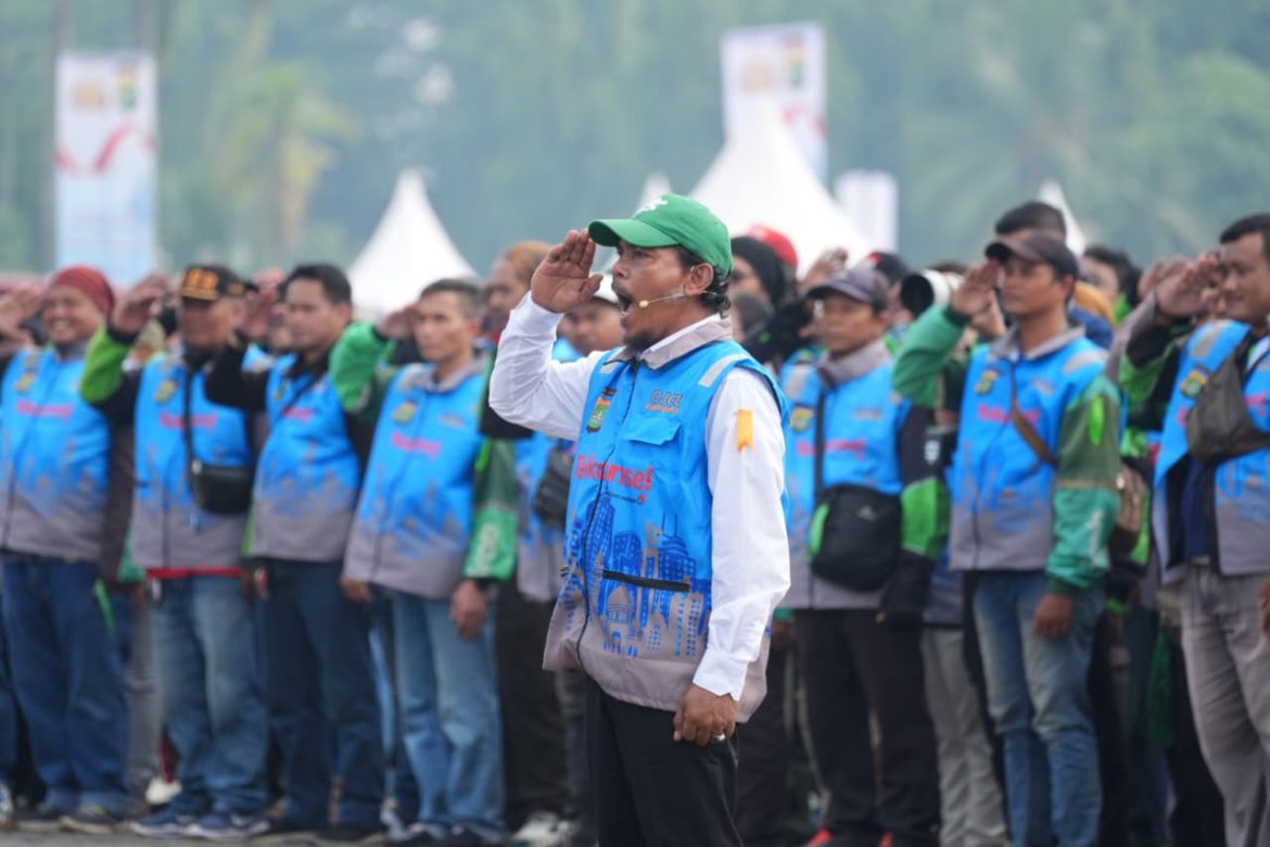 Waspada Ada 400 Ribu Ojol Informan Polisi, Ciri-ciri Pakai Rompi Biru