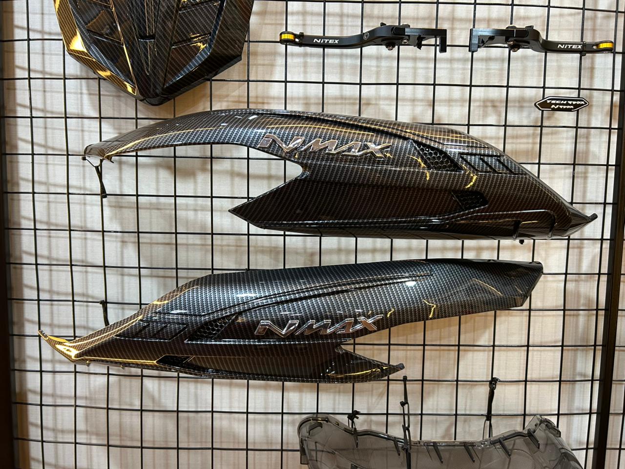 Tampil Lebih Sporty, Ini Pilihan Cover Body Carbon dari GMA Buat NMAX Connected