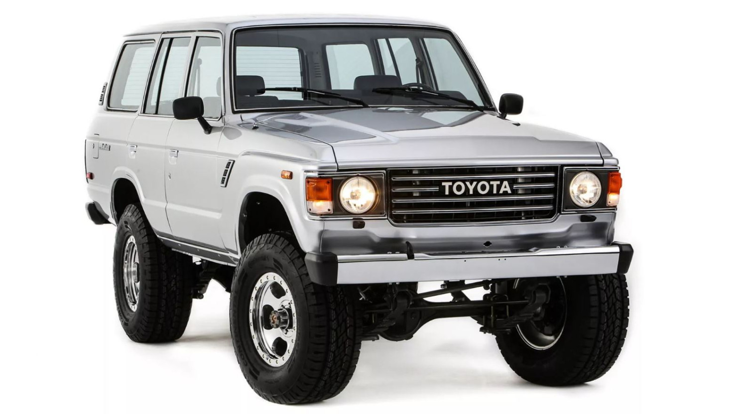 Bikin Ngiler Pencinta Land Cruiser, FJ60 Ini Cangkok Mesin Twin Turbo dan Operasi Kaki-kaki
