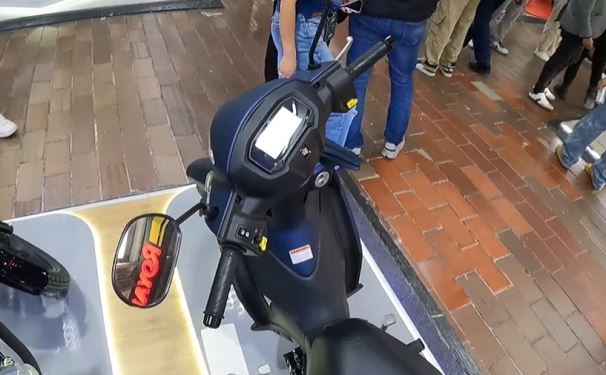 Punya Rem ABS dan Panel Digital, Suzuki Smash Baru Tampil Sporty Plus Canggih