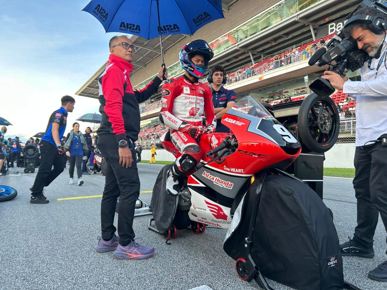 Selain Balap, Veda Ega dan Ramadhipa Ternyata Sekolah di Eropa