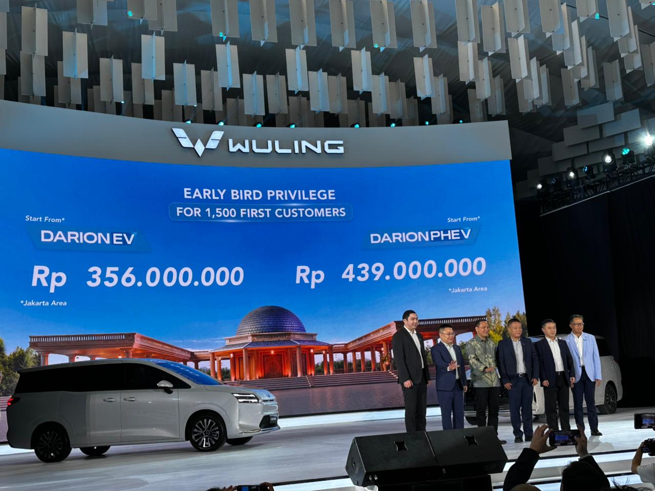 Harga Wuling Darion, Bikin Serena, Voxy hingga Stepwgn Keringet Dingin