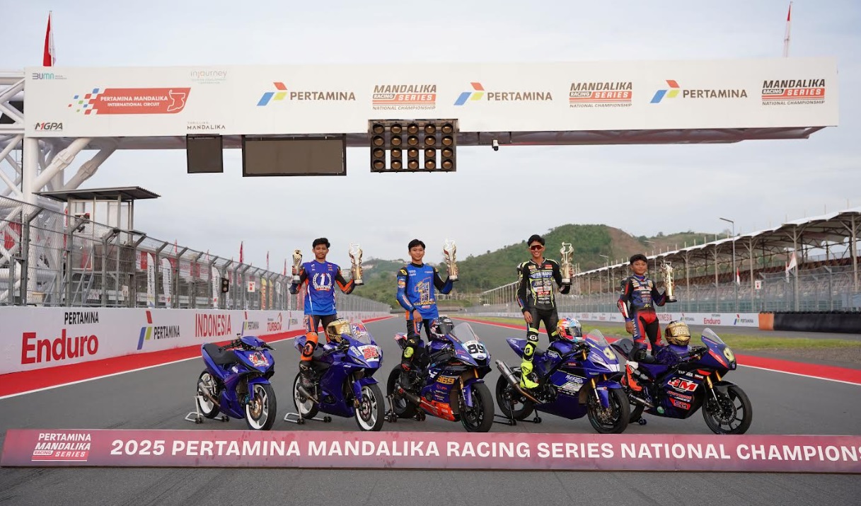 Yamaha, 4 Pembalap Yamaha Sapu Bersih Gelar Juara Kejurnas Mandalika Racing Series 2025