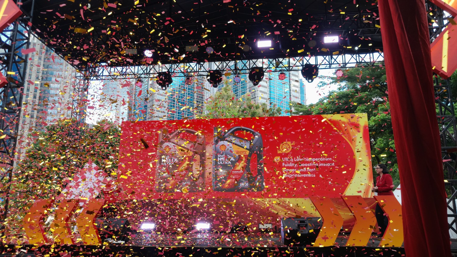 Shell Luncurkan Helix Ultra Baru, Bisa Buat Hybrid, Diesel Hingga Bensin