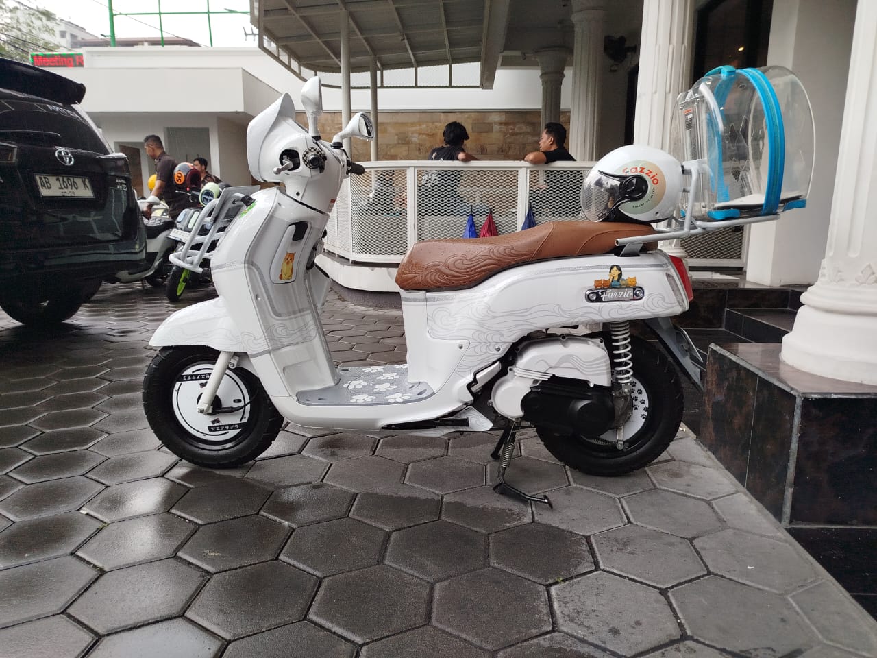 Yamaha Fazzio Kalcer Ala Zee Asadel Eks JKT48, Pecinta Kucing Boleh Niru