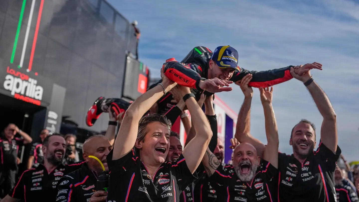 MotoGP, Hasil MotoGP Portugal 2025, Marco Bezzecchi Kuat Sejak Start, Bagnaia Apes Lagi