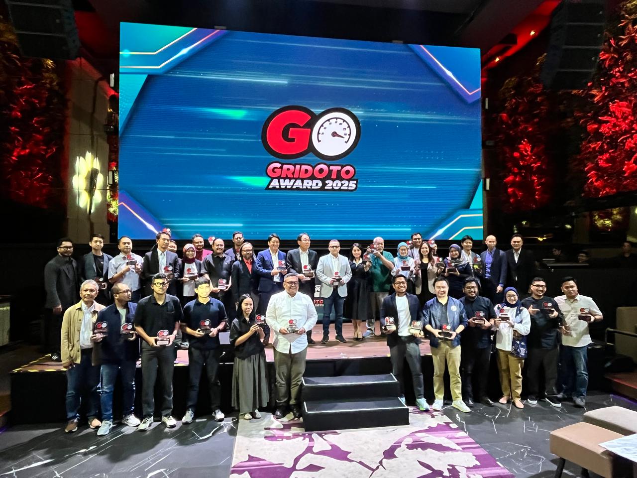 Daftar Lengkap Pemenang GridOto Award 2025, Ini Mobil dan Motor Terbaik