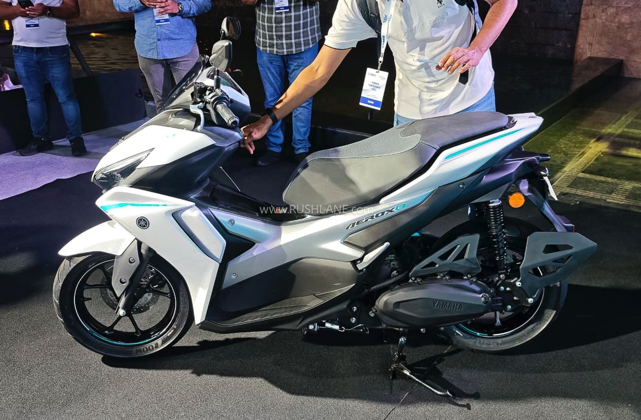 Yamaha Luncurkan Aerox Versi Listrik, Torsi Meledak Jarak Tempuh Tembus 100 Km Up