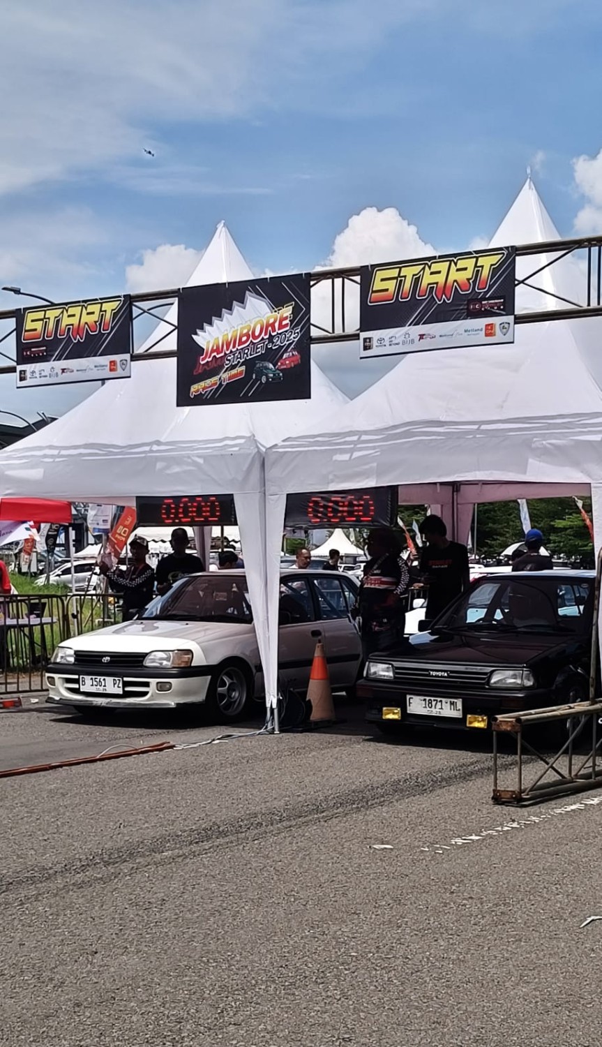 Indonesia Starlet Club Gelar Jambore, Adu Cepat di Lintasan Drag Race