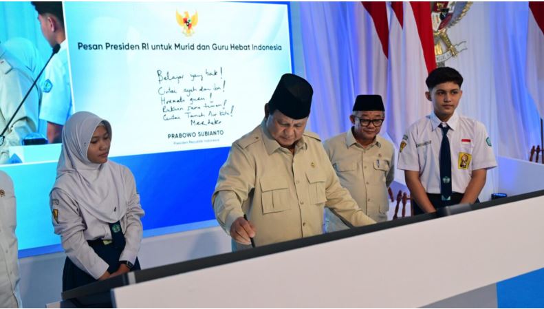 Kabar Gembira, Prabowo Optimis Indonesia Akan Memiliki Mobil dan Motor Nasional