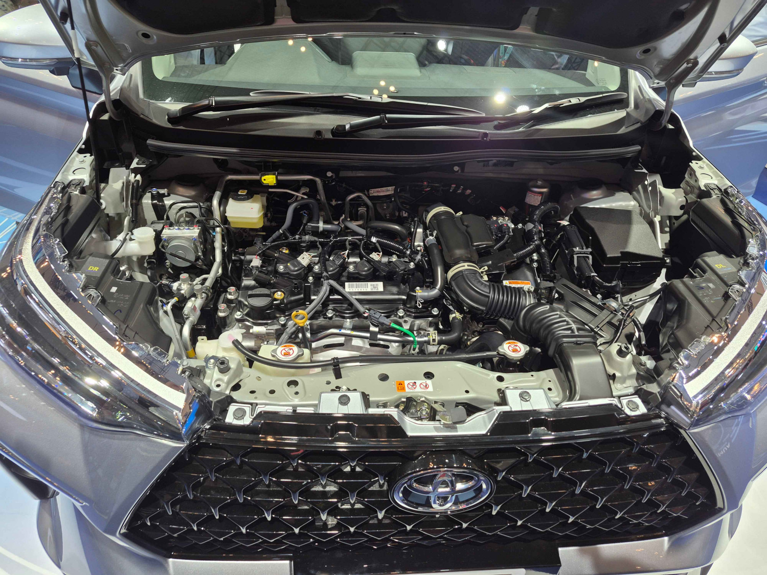 Melihat Teknologi Hybrid Paralel Toyota Veloz, Mirip Yaris Cross?