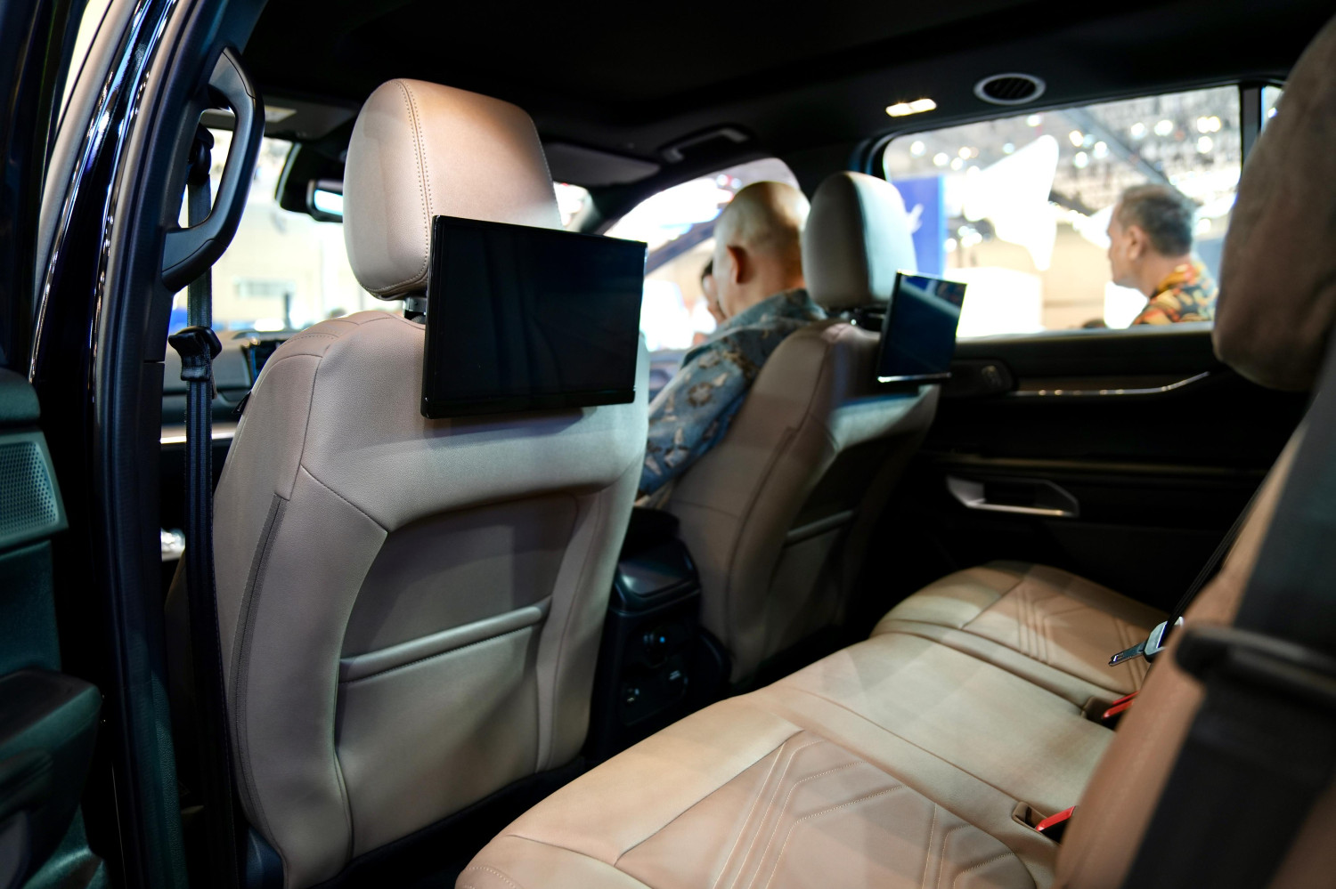 Diluncurkan Di GJAW 2025, Ford Everest Ini Cuma Dijual 25 Unit