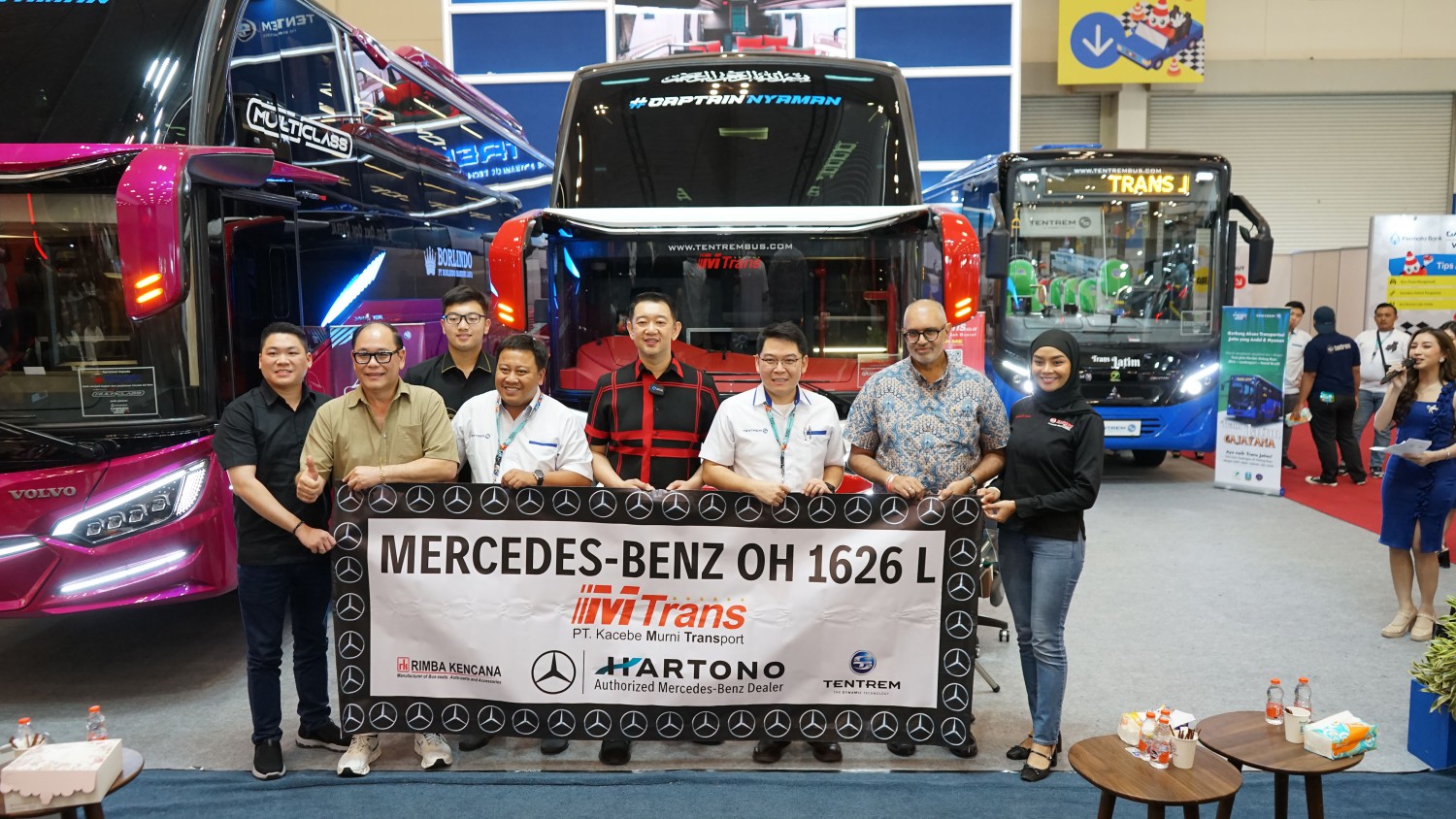 Dari Pameran BSD, Bus Mercedes-Benz Jadi Sorotan Lewat Kolaborasi DCVI dan Karoseri Lokal