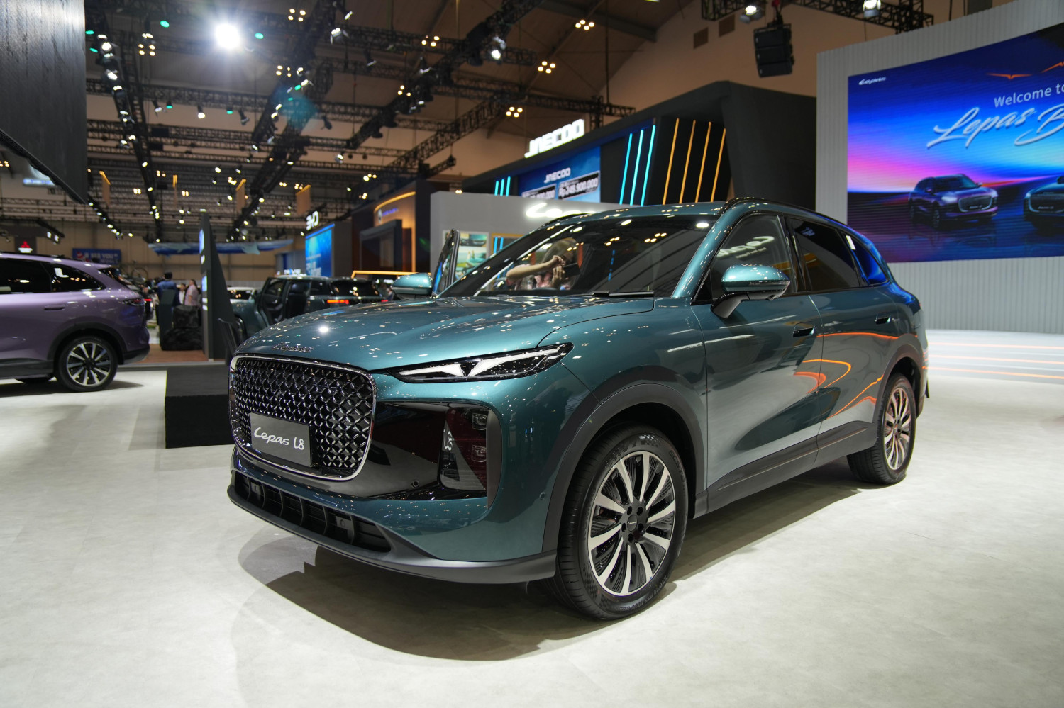 Disebut SUV 5 Seater Yang Nyaman, Lepas L8 Andalkan Fitur Ini