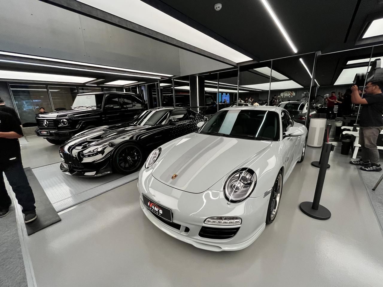 Daya Beli Lemah, Importir Umum Mobil Mewah Juga Kena Imbasnya