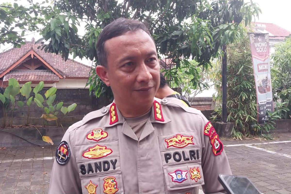 Pemuda Naik Harley-Davidson Berjaket Polantas dan Strobo di Bali, Polisi Cuma Kasih Sanksi Ini