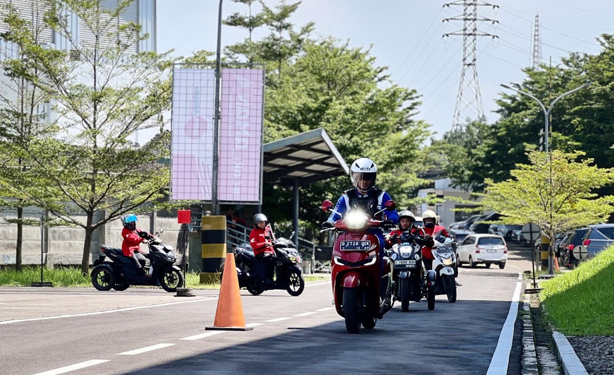 Biar Selamat di Jalan, DAM Gelar Pelatihan Safety Riding dan Servis Gratis untuk Komunitas Disabilitas