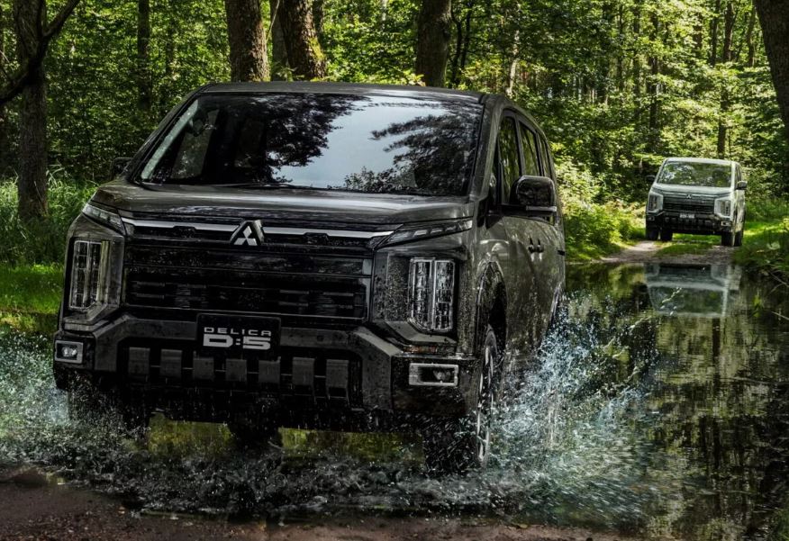 Tampil Garang ala Mobil Petualang, Inilah Penampakan Mitsubishi Delica D:5 Terbaru