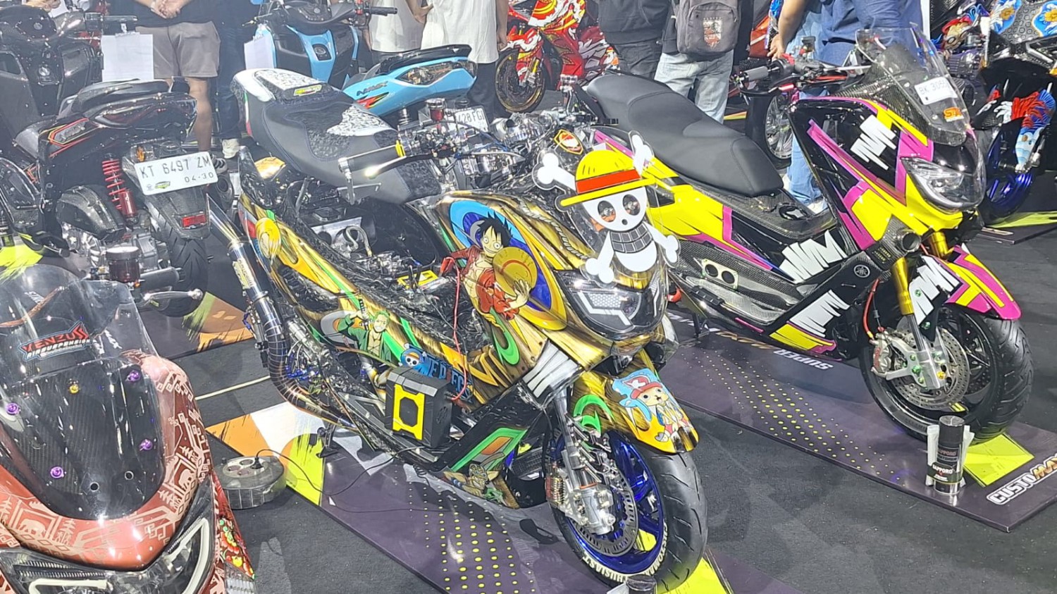 Angkat Tema One Piece, Yamaha NMAX Asal Makassar Jadi Juara di Final CustoMAXI 2025