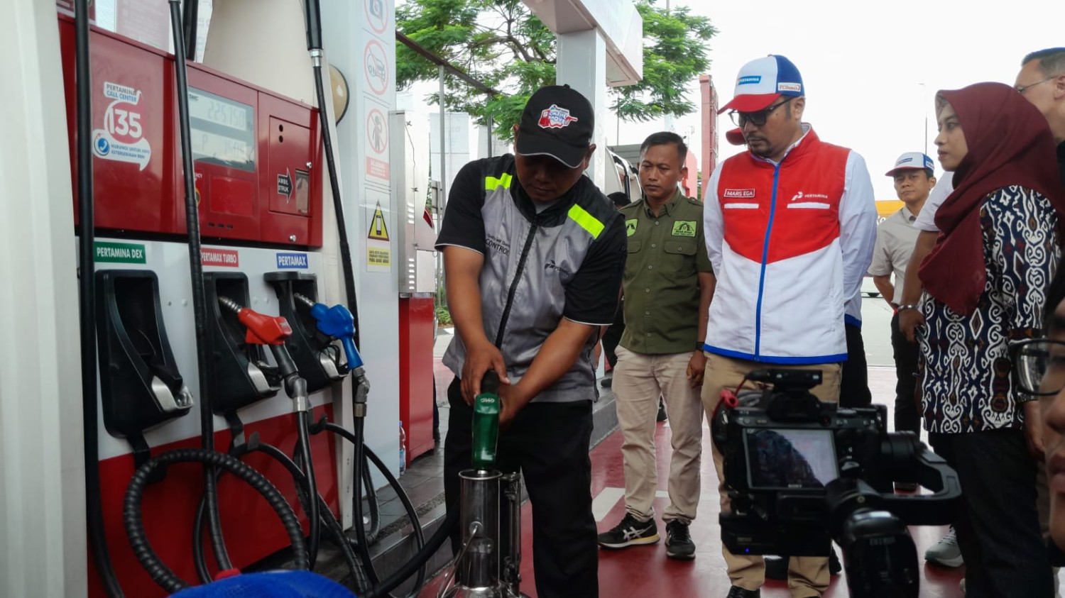 Tak Sekadar Isi BBM, SPBU Pertamina Hadirkan Fasilitas Lengkap untuk Pemudik Nataru