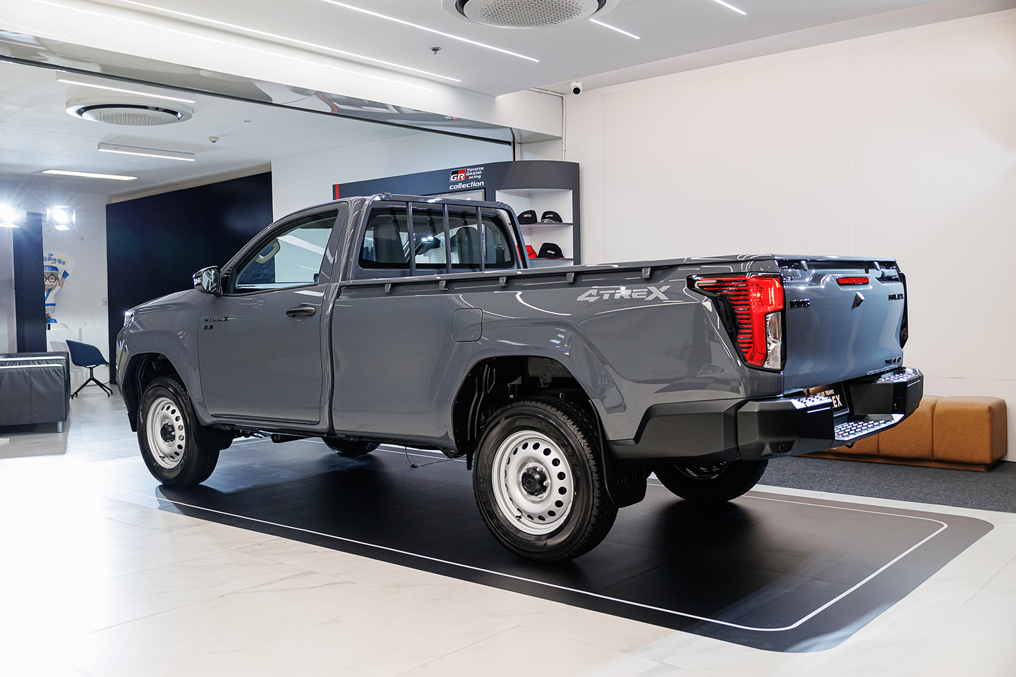 Toyota Hilux Travo Versi Pendek, Bisa Jadi Jagoan Tambang Nih